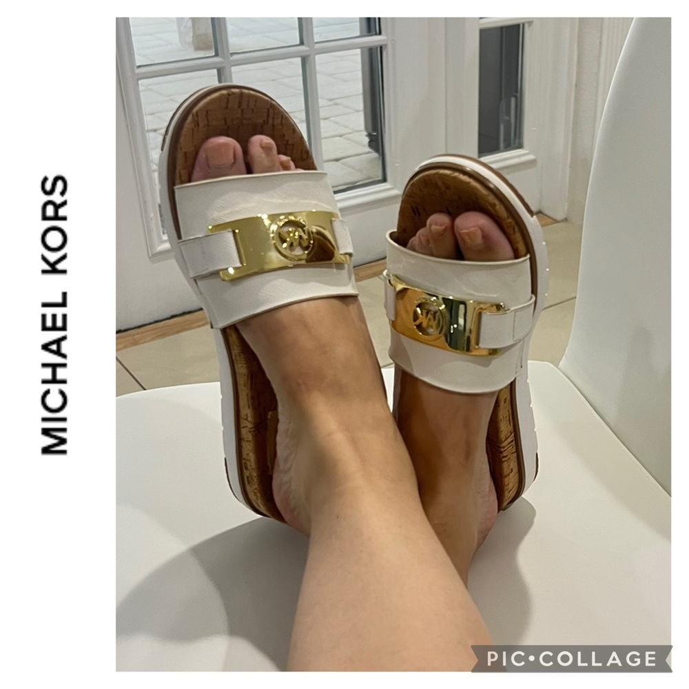 Michael Kors white and gold color women’s sandals size 8.5